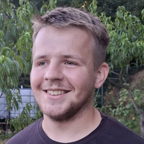 modelka s ID 0101RPEQBJ p021