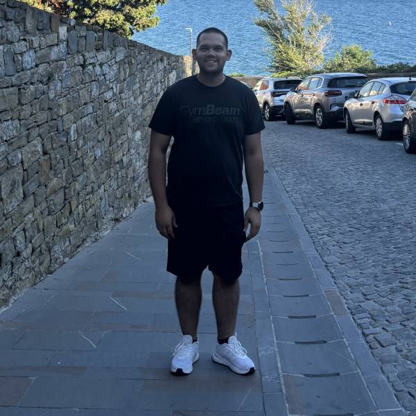 modelka s ID 0101RQUIYC p031