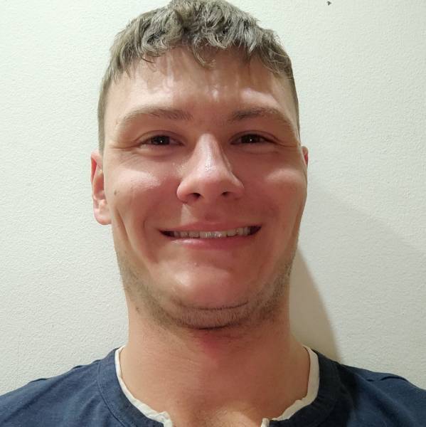 modelka s ID 0101S2E2PW p021