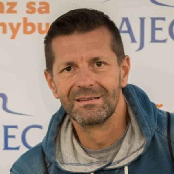 modelka s ID 0101S94TJR p021