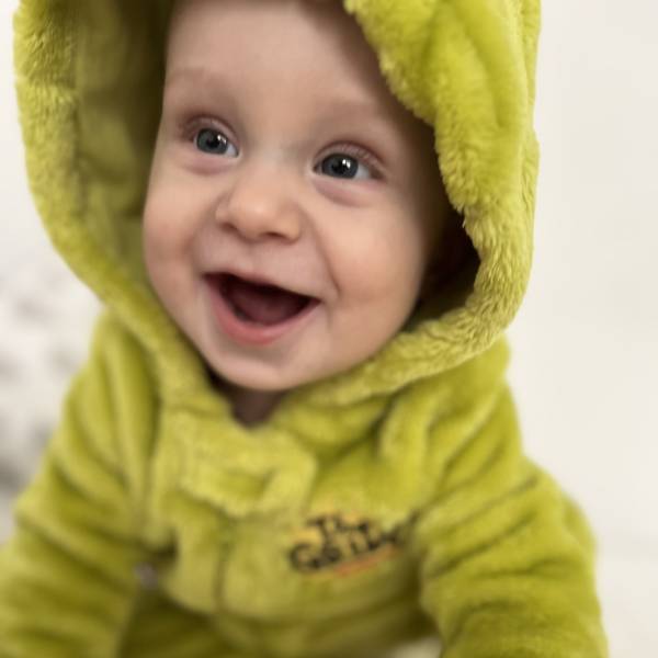 modelka s ID 0101SFUS9E p021