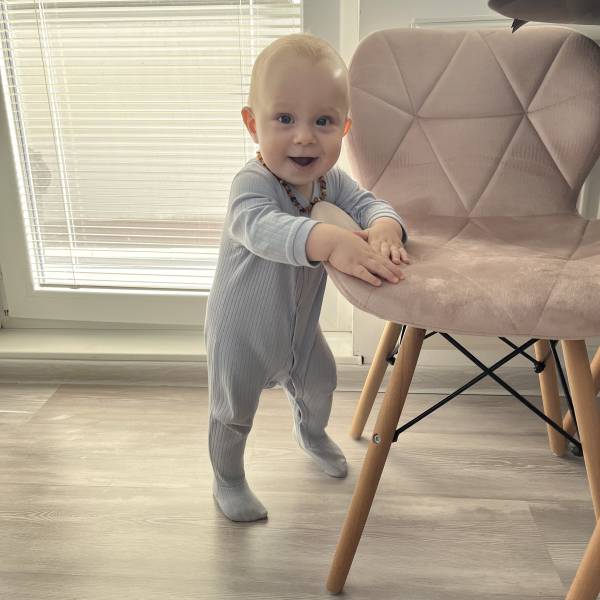 modelka s ID 0101SFUS9E p031