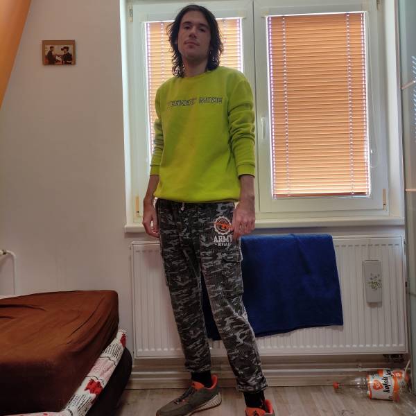 modelka s ID 0101SPWUTJ p031