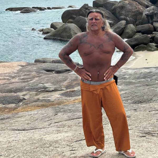 modelka s ID 0101T0VT19 p031