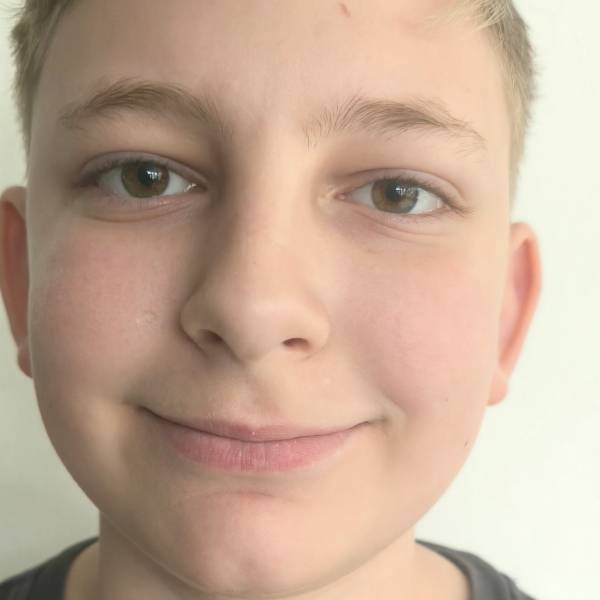 modelka s ID 0101T4OFSR p021