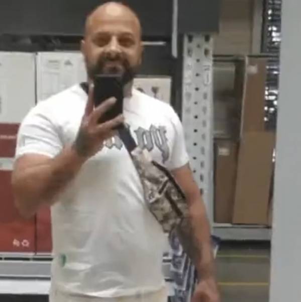 modelka s ID 0101T8YF41 p031