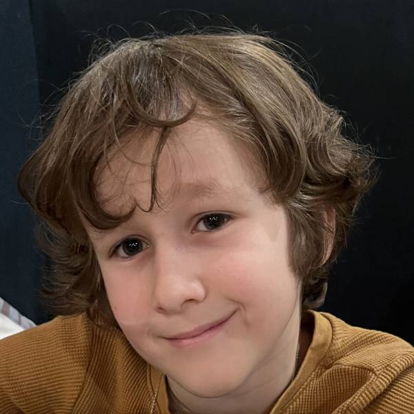 modelka s ID 0101TE4ZV4 p021