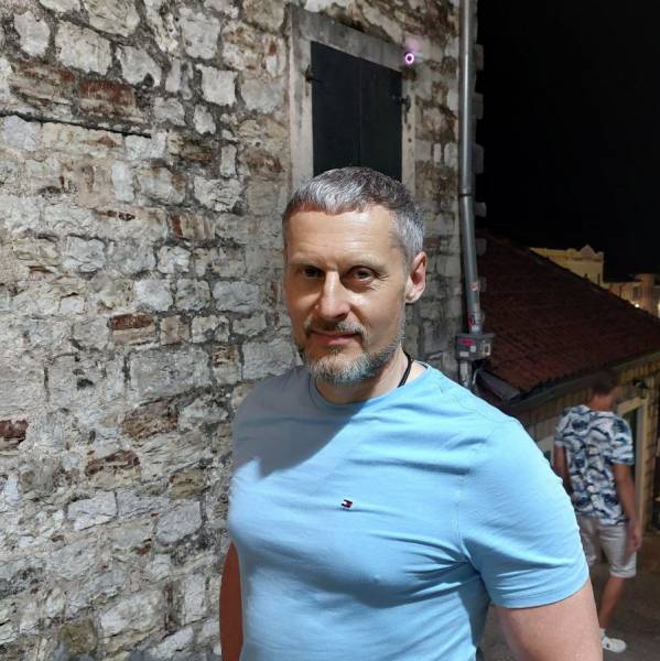 modelka s ID 0101TRUJ2G p031