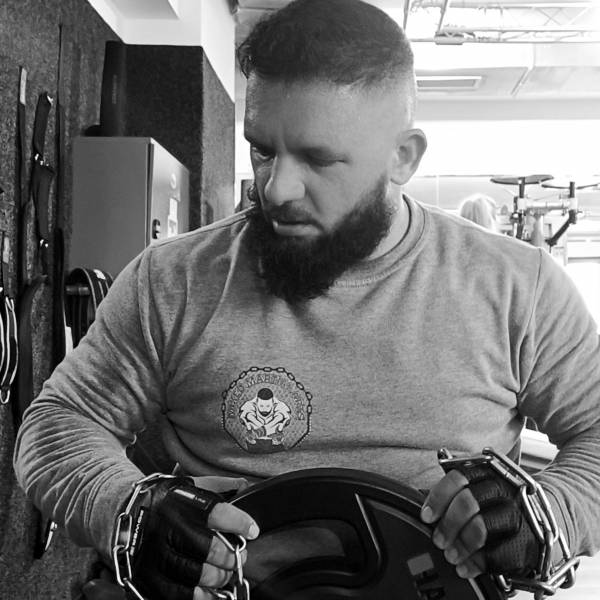 modelka s ID 0101U1C8L1 p021