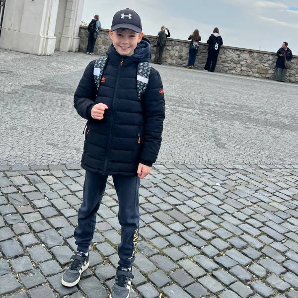 modelka s ID 0101U4V7K3 p031