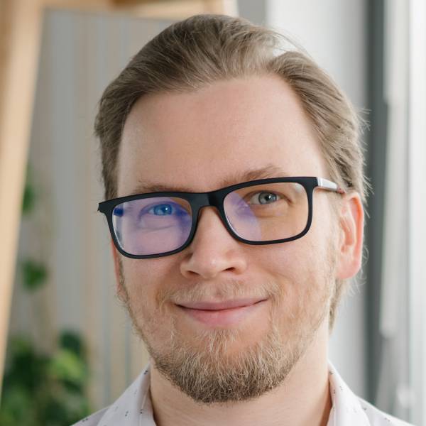 modelka s ID 0101UIOKC2 p021