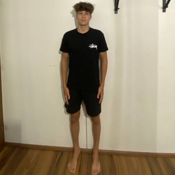 modelka s ID 0101UW8VOB p031