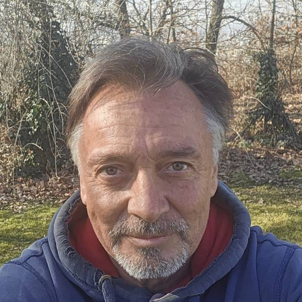 modelka s ID 0101V4WDBQ p021