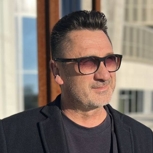 modelka s ID 0101VCCB8D p021