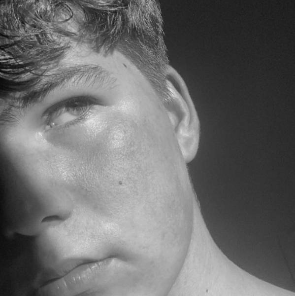 fotografia p015 profilu 0101VD7W8U