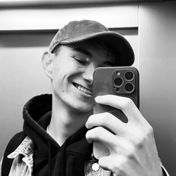 modelka s ID 0101VTMWGD p021