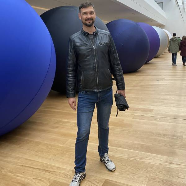 modelka s ID 0101VWU06T p031