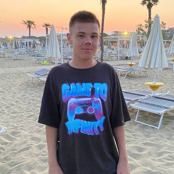 modelka s ID 0101W4GX6C p031