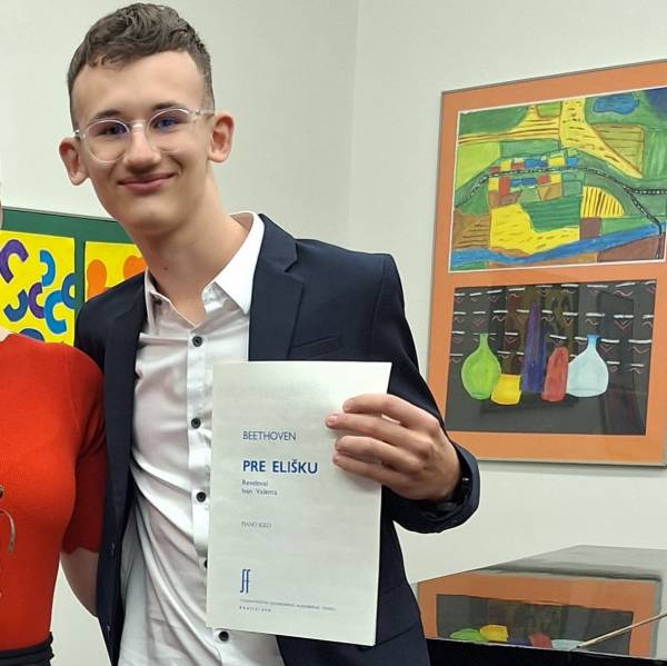 modelka s ID 0101WAVQ03 p031