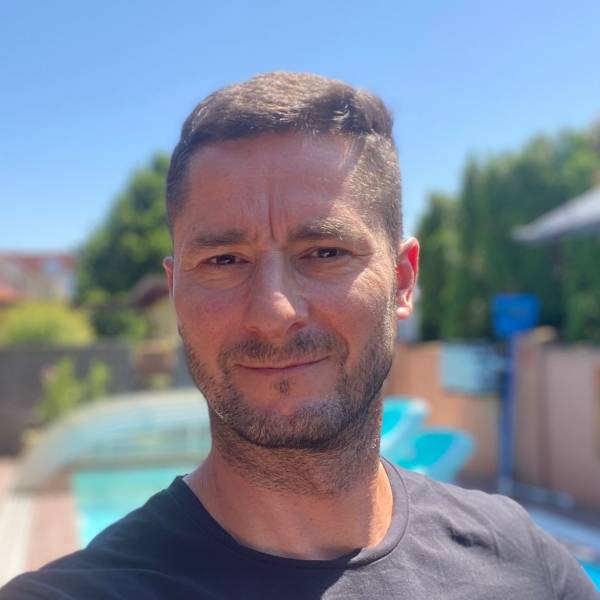 modelka s ID 0101WL83KN p021