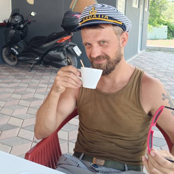 modelka s ID 0101WOM8I8 p031