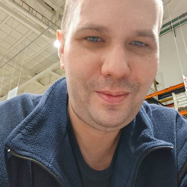 modelka s ID 0101WSRP47 p031