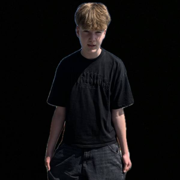 modelka s ID 0101WSYKMP p031