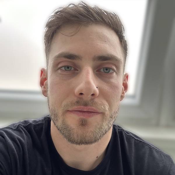 modelka s ID 0101WTV4FP p021