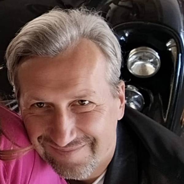 modelka s ID 0101WWUW1I p021