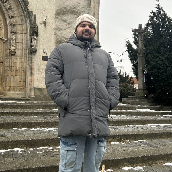 modelka s ID 0101X4Q419 p031