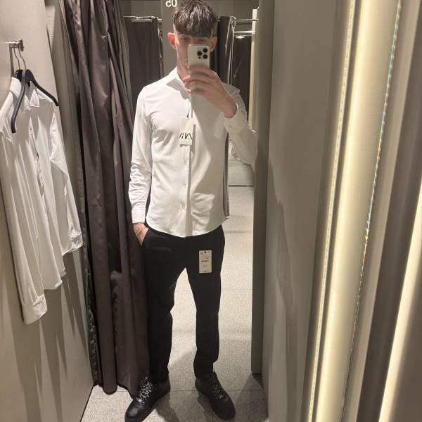 modelka s ID 0101XBKKN7 p031