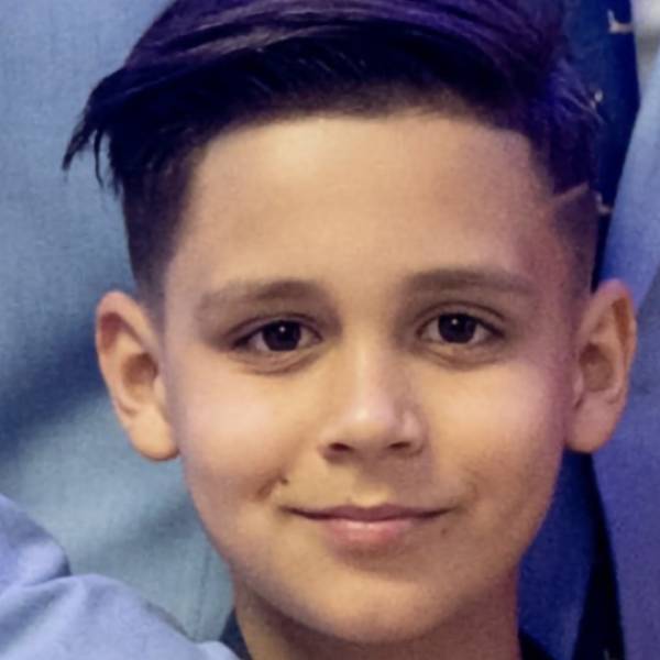 modelka s ID 0101XDPJO2 p021