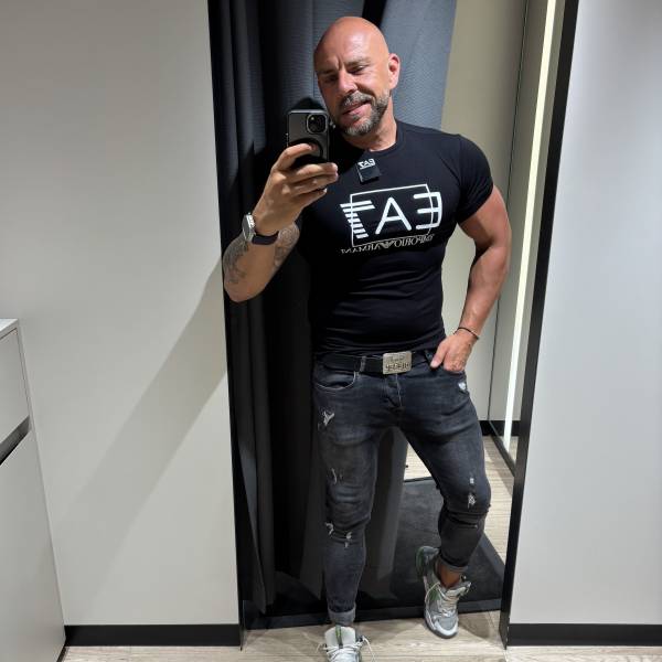 modelka s ID 0101XFAH5M p031