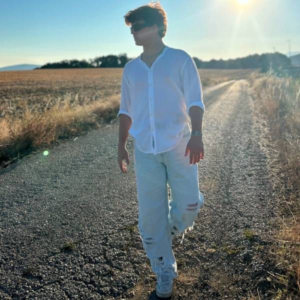 modelka s ID 0101XPR1OU p031