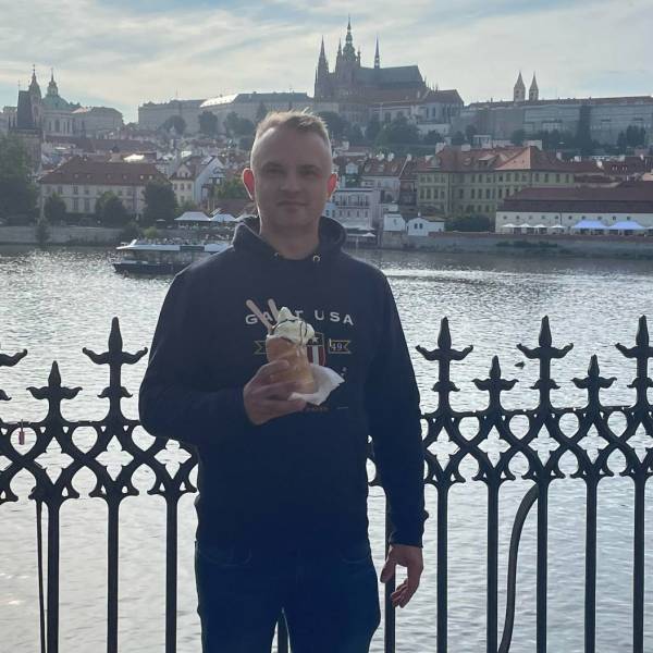 modelka s ID 0101XW8INY p031