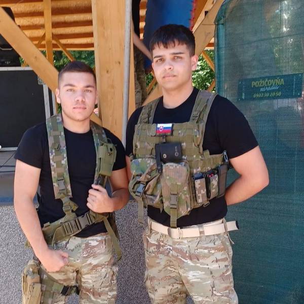 fotografia p012 profilu 0101YB647F