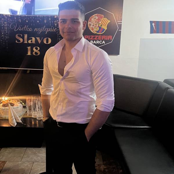 fotografia p014 profilu 0101YB647F