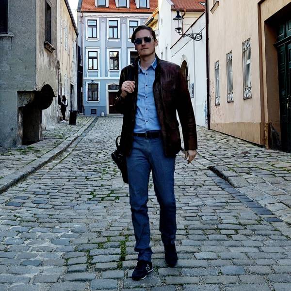 fotografia p012 profilu 0101YBVWAQ