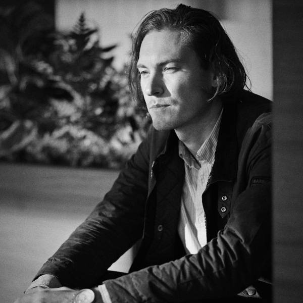 modelka s ID 0101YBVWAQ p021