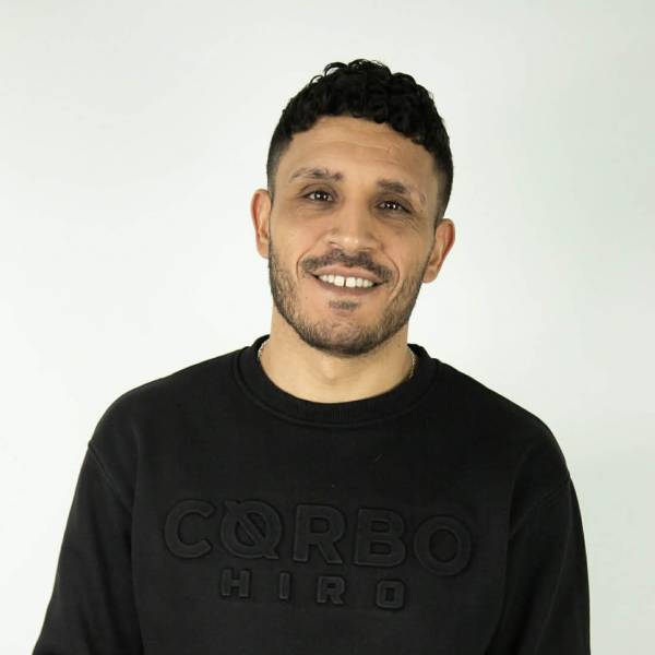 modelka s ID 0101YDDOQX p021