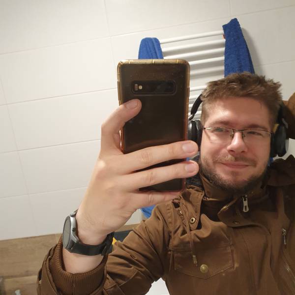 fotografia p012 profilu 0101YLFH3Q