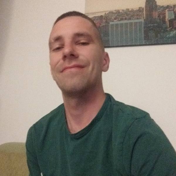 fotografia p013 profilu 0101YVX9HA