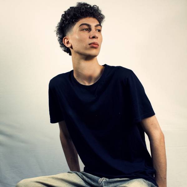 modelka s ID 0101Z9SOKX p021