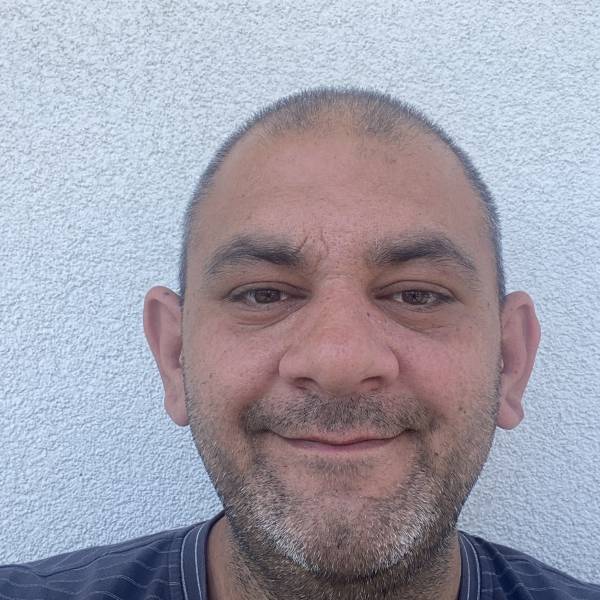 modelka s ID 0101ZUNSAX p021