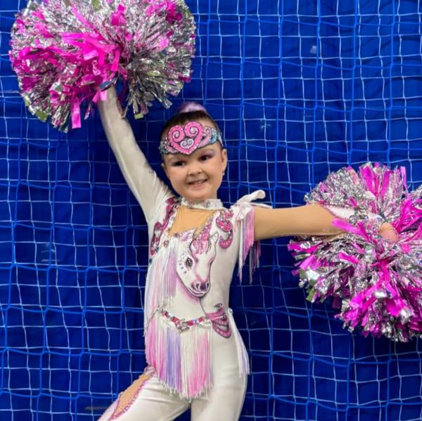 modelka s ID 01020FQXEN p031