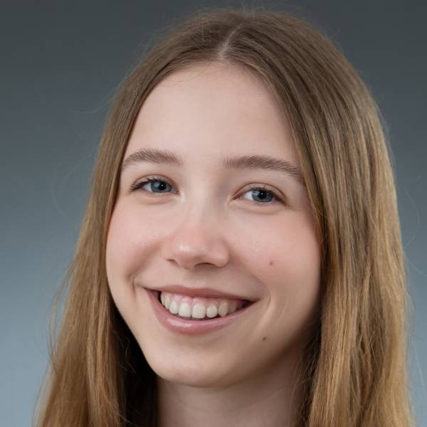 modelka s ID 01020RGOWV p021