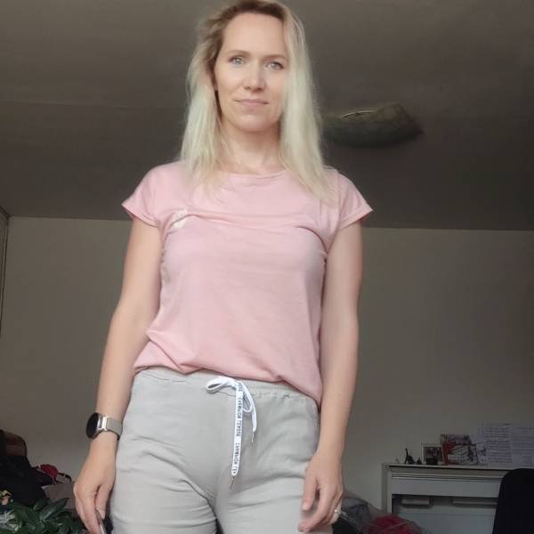 modelka s ID 01020Z8KCT p031