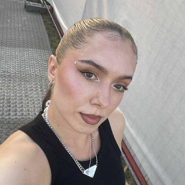 fotografia p013 profilu 010213N9FY