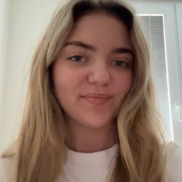 modelka s ID 010214EJ2K p021