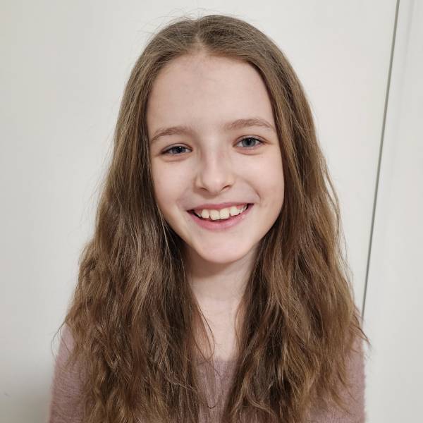 modelka s ID 01021546K6 p021